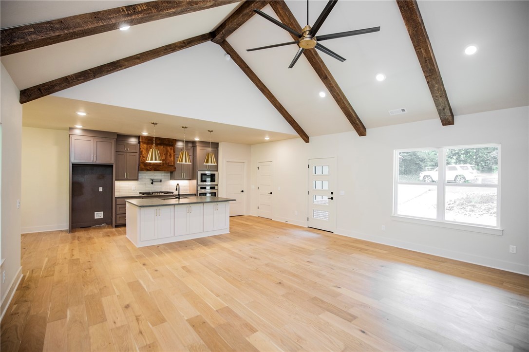 25 Lathrop Drive