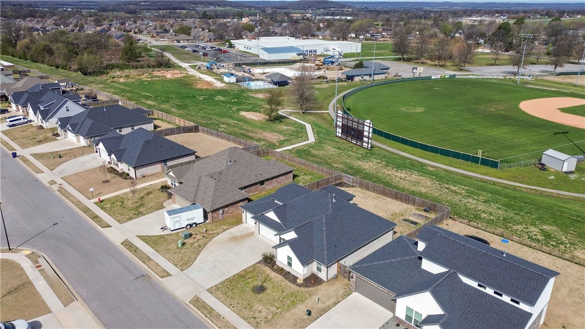 Snyder Grove - Residential