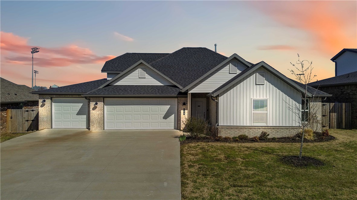 Snyder Grove - Residential