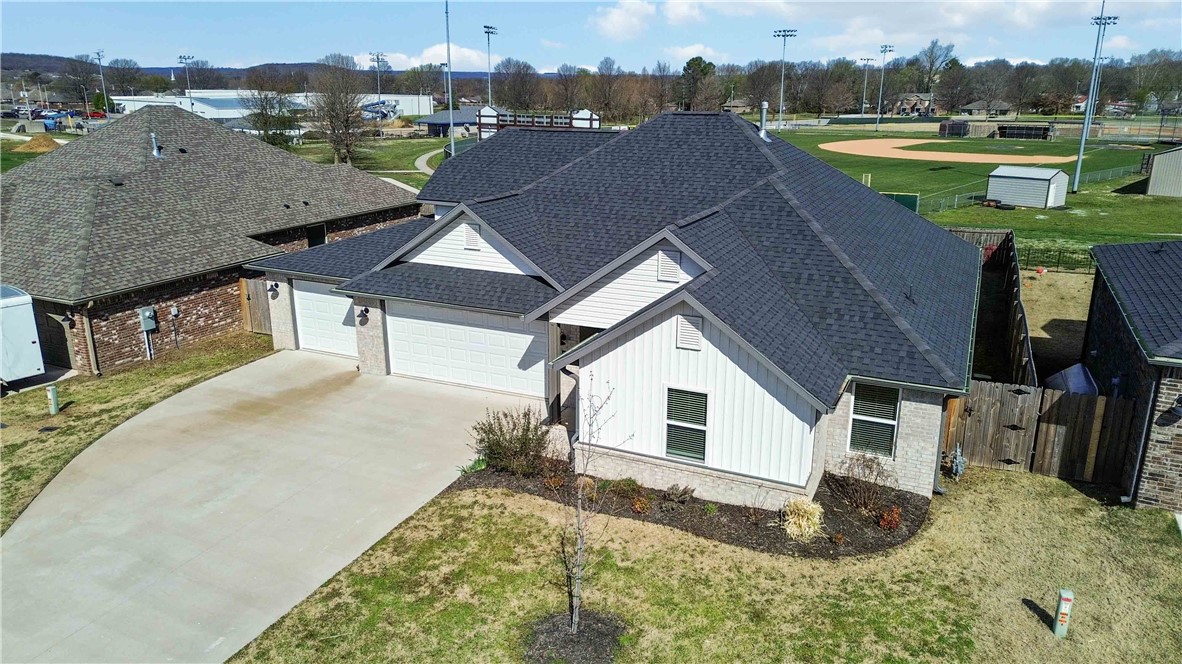 Snyder Grove - Residential