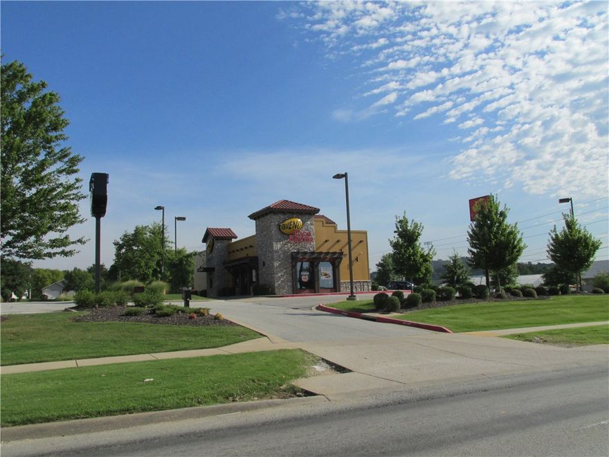 High Traffic area, near University of AR.  **REAL ESTATE ONLY***
