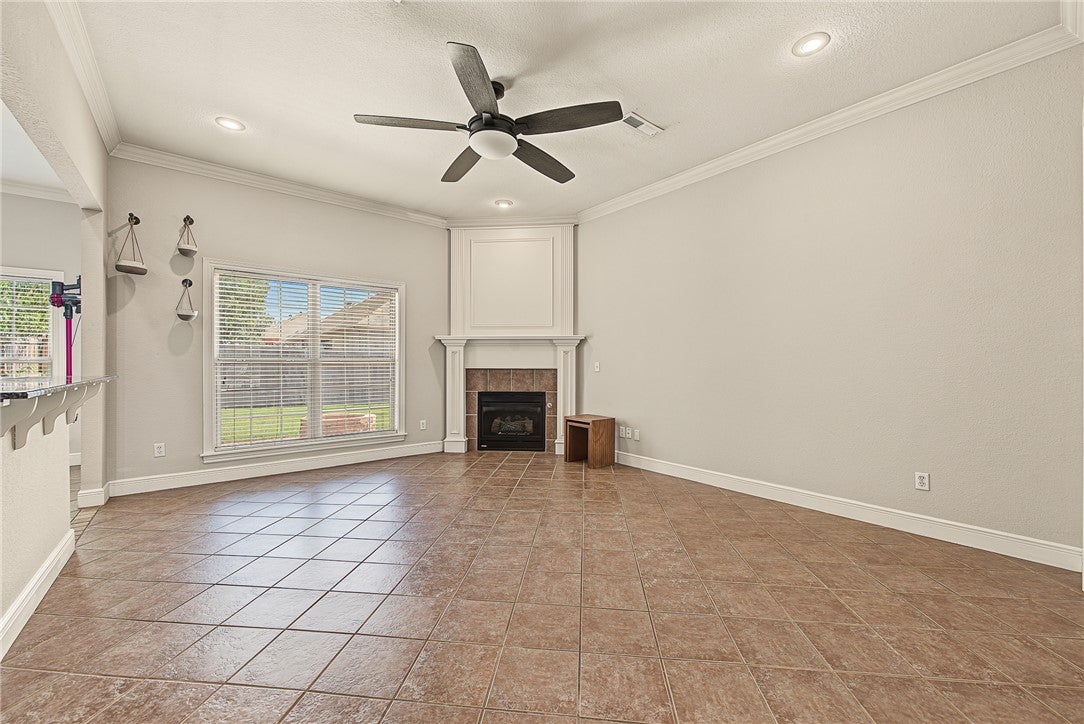 3331 Glenbrook Loop