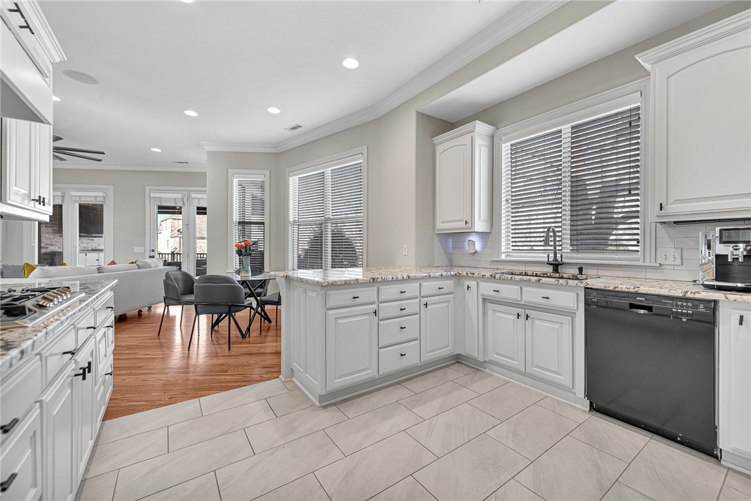 Shadow Valley Ph V Rogers - Residential