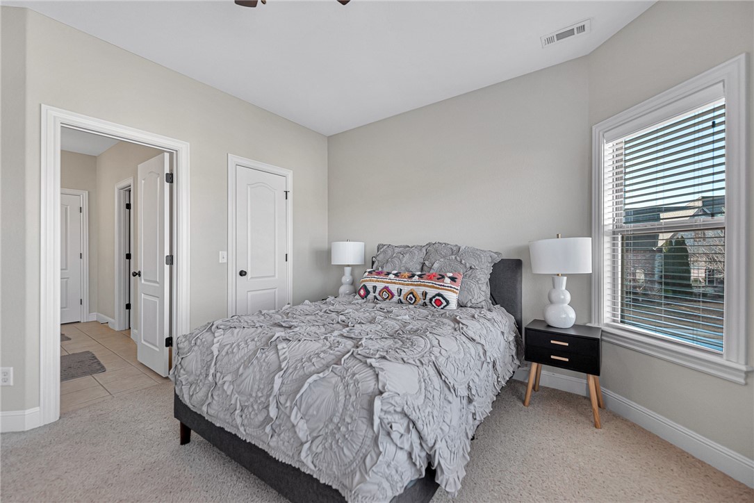 Shadow Valley Ph V Rogers - Residential