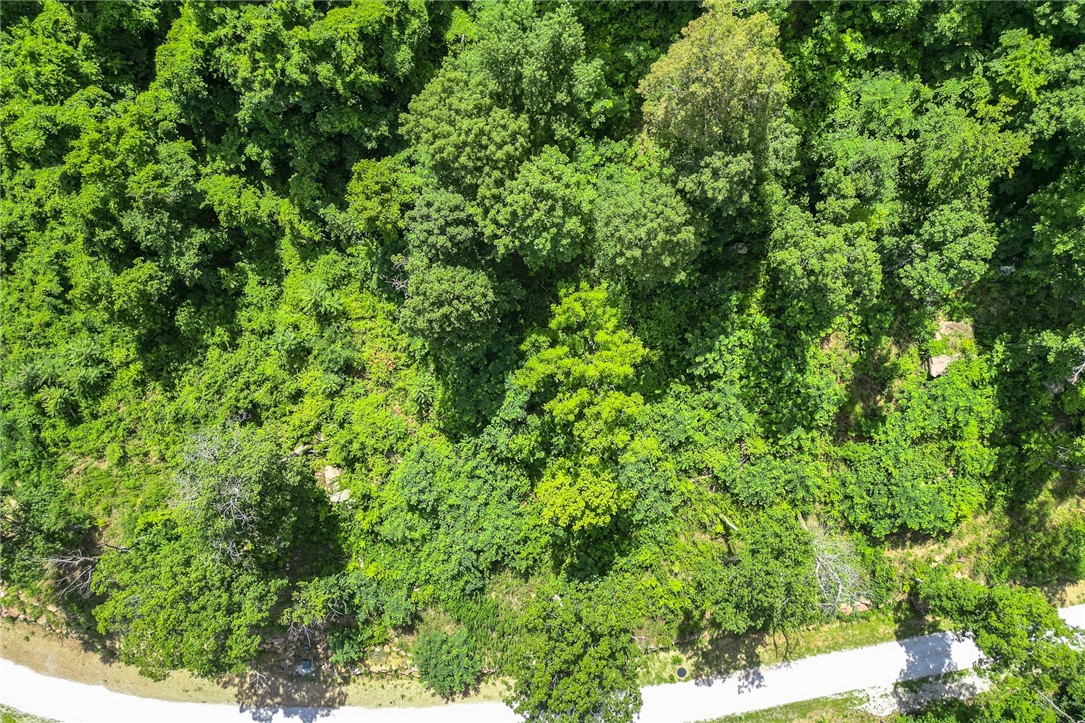 Round Mountain Estates - Land