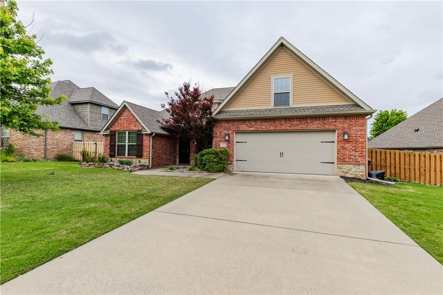 If you've been wanting to get a Tuscany home, this is the one! 4 bed, 2 bath, plus bonus room! Plus a second driveway for additional parking/RV makes this one a winner. Roof and air conditioning replaced in 2025, carpet and patio deck replaced in 2026. Tuscany has some of the best amenities anywhere with pools, basketball courts, playground, and clubhouse. Open and split floor plan is perfect with a large bonus room upstairs and everything else down. Agent owned.