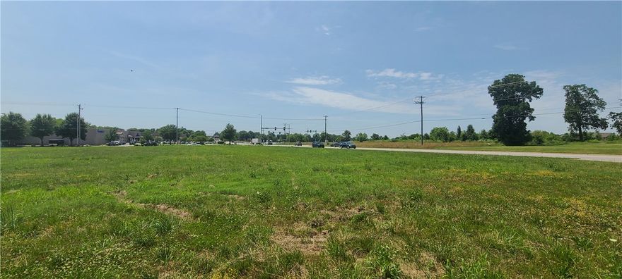 2.03 acres zoned C1. Would make an exceptional place for a Dr office or dental office etc.  14000 + vehicle count per day. 290+ front footage on Regional Airport and 290 + front footage on Bright rd.