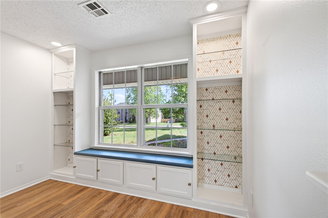 Country Estates Gentry - Residential