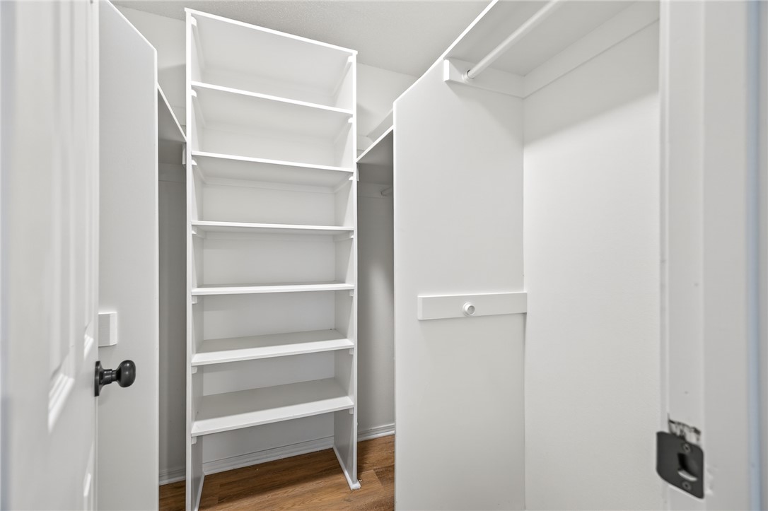 Country Estates Gentry - Residential