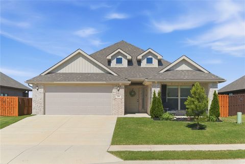Photo of 2501 Jazz Avenue, Bentonville, AR 72712 (MLS # 1348558)