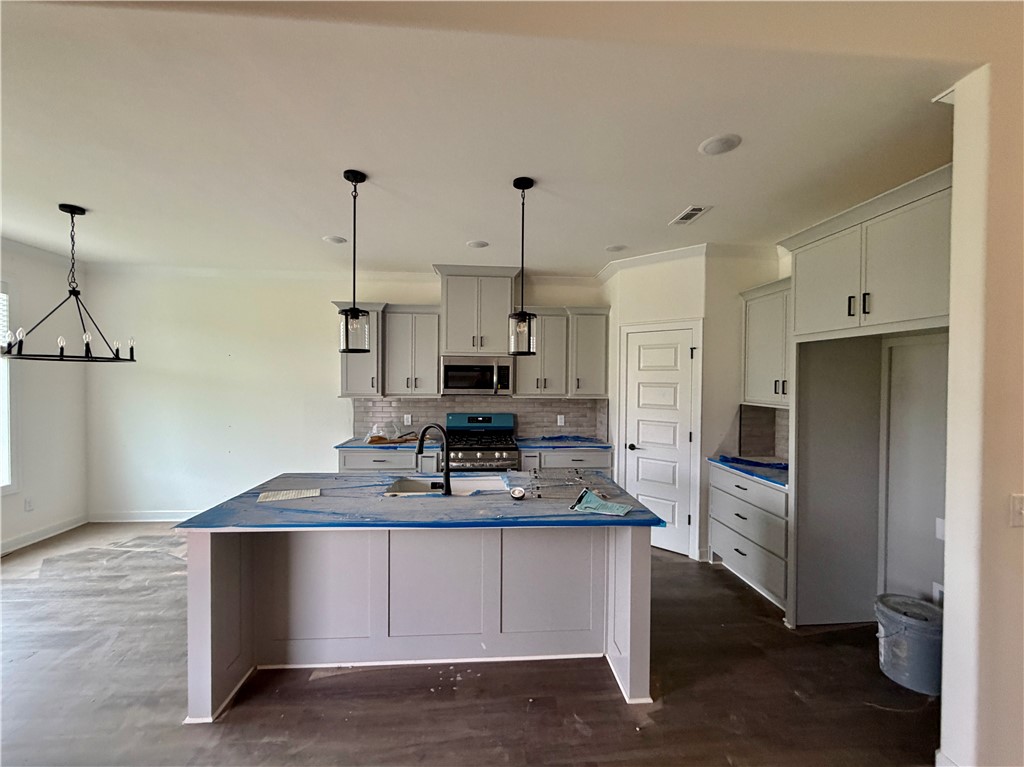 Yorktown 2 - Residential