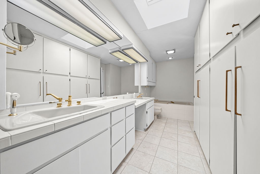 Riverlyn - Residential
