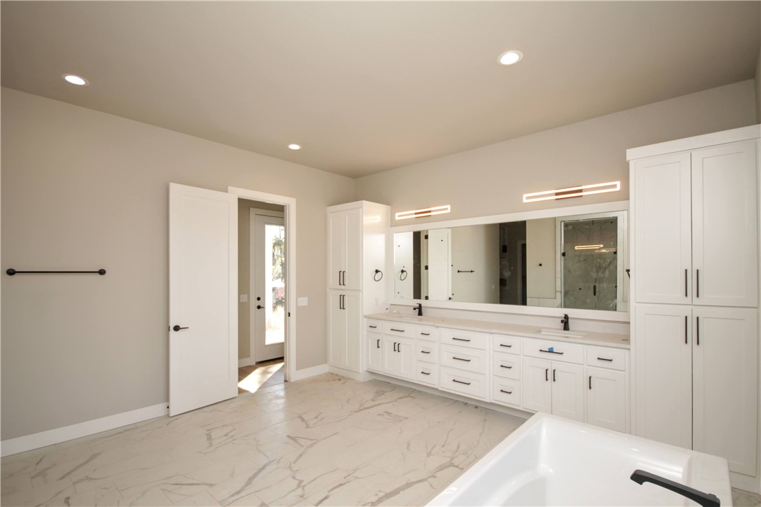 Scissortail - Residential