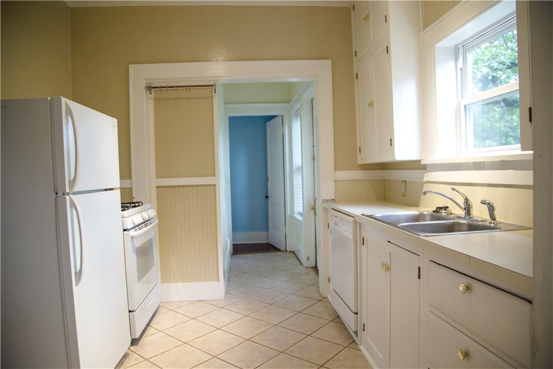 Oak Grove-Drake - Residential Lease