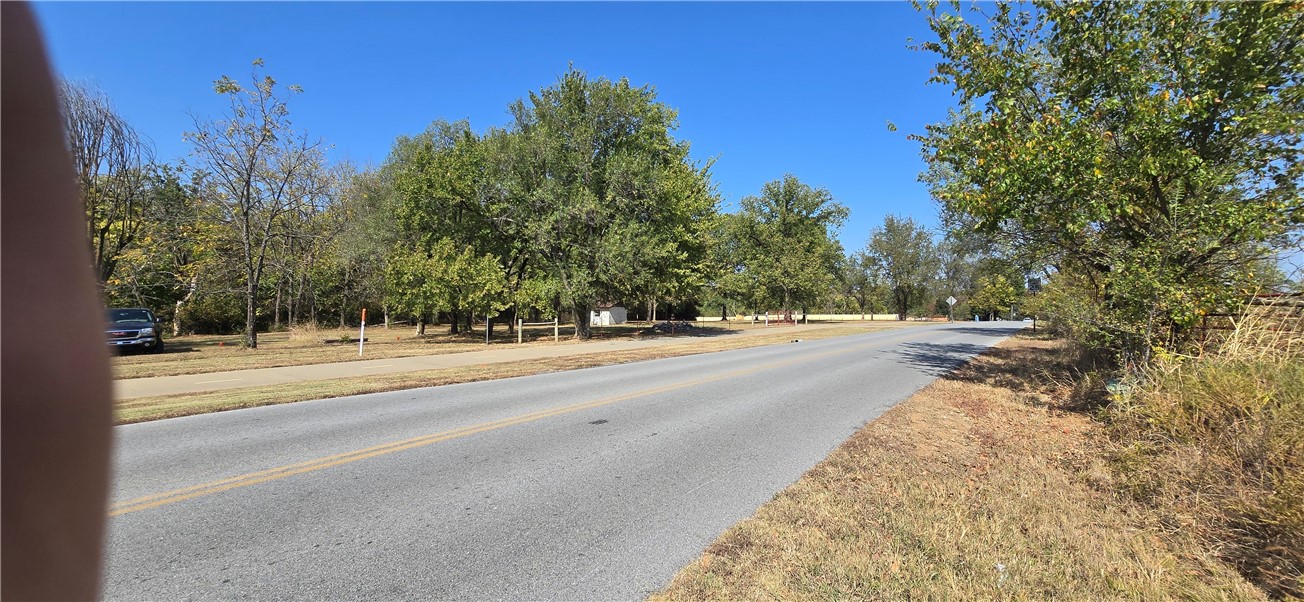 10/18/30 - LOWELL - Commercial Sale