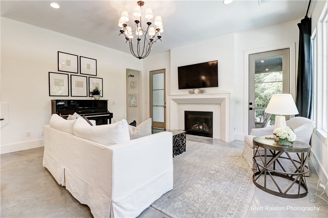 Oakbrook Subdivision Ph II -Bentonville - Residential