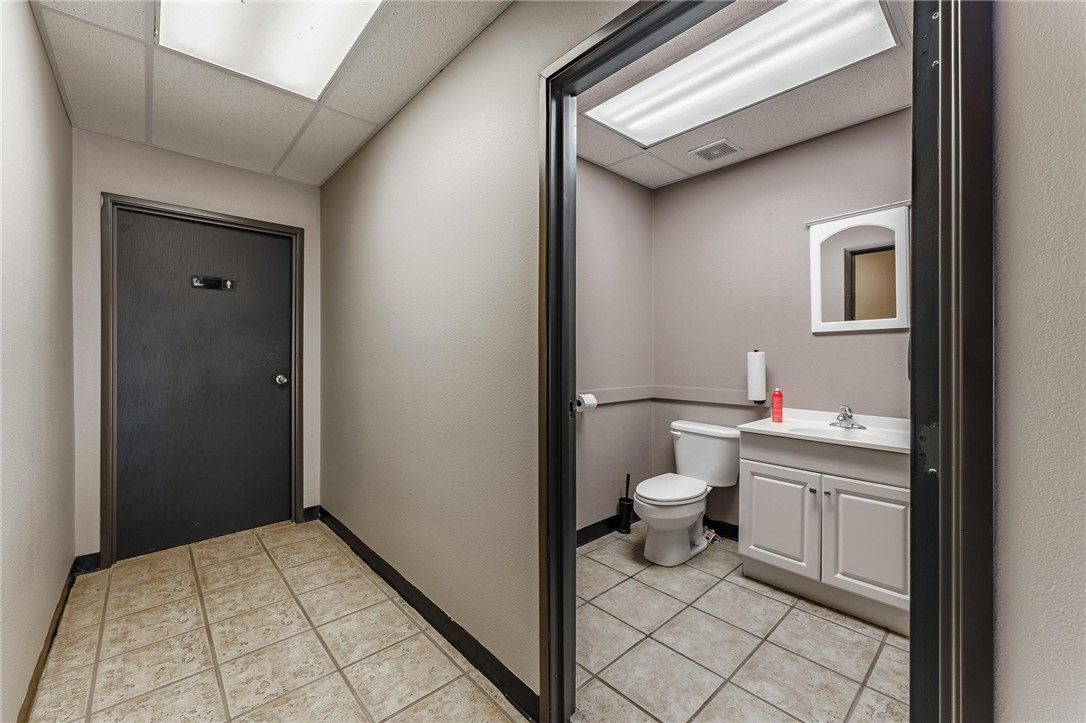 Eastgate Sub Siloam Spgs - Commercial Lease