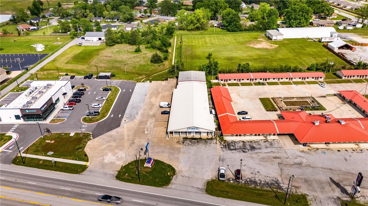 Eastgate Sub Siloam Spgs - Commercial Lease