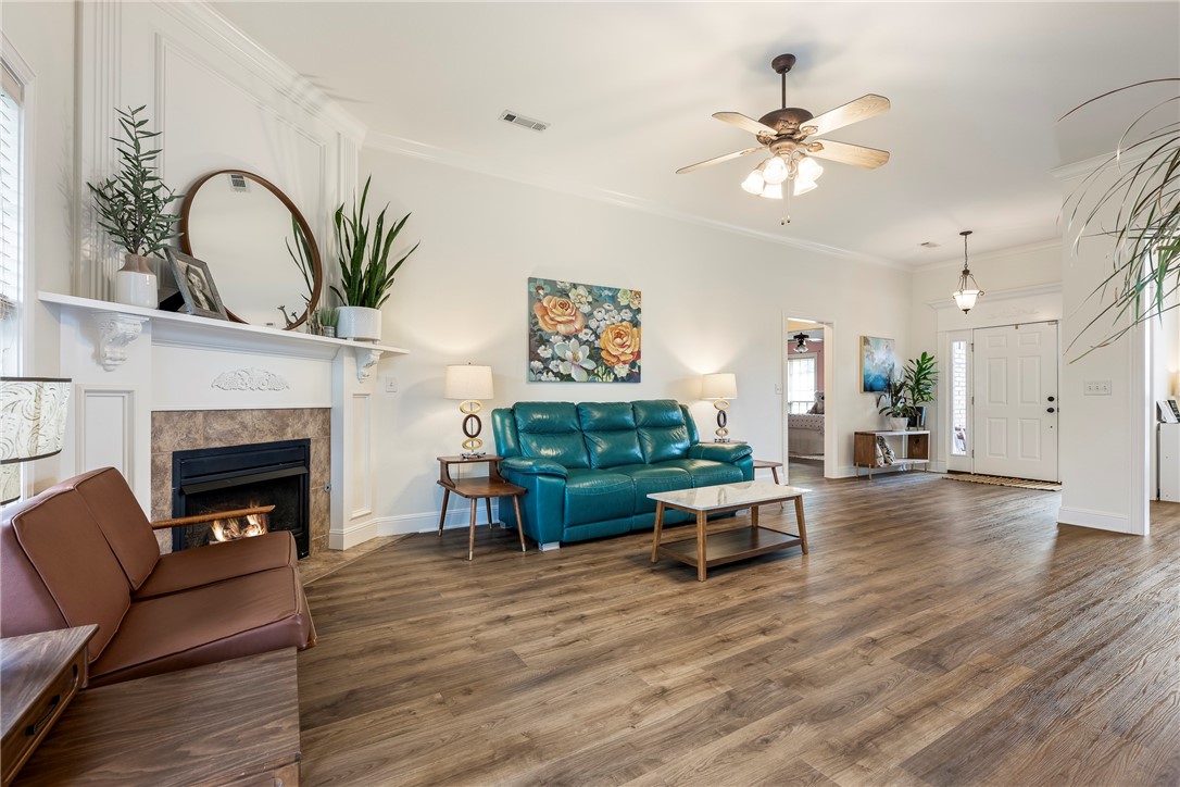 Oak Walk - Residential
