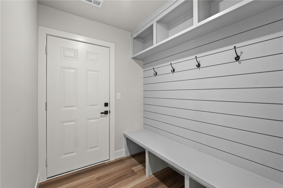 Bishop Manor Rogers - Residential