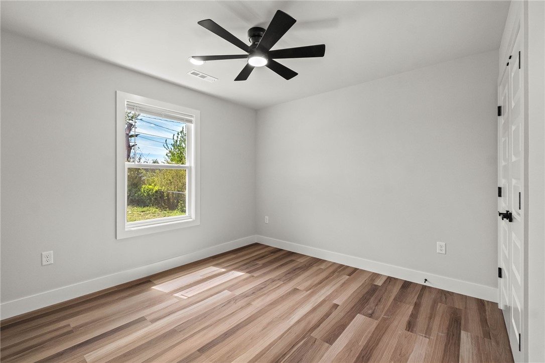 Bishop Manor Rogers - Residential