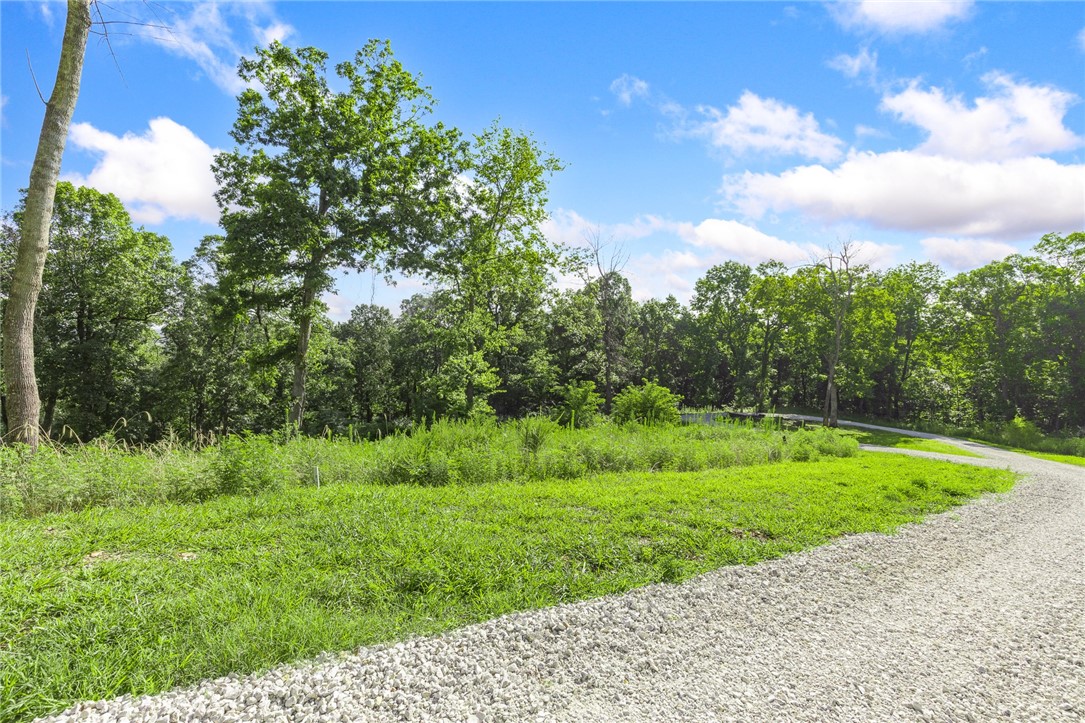 Round Mountain Estates - Land
