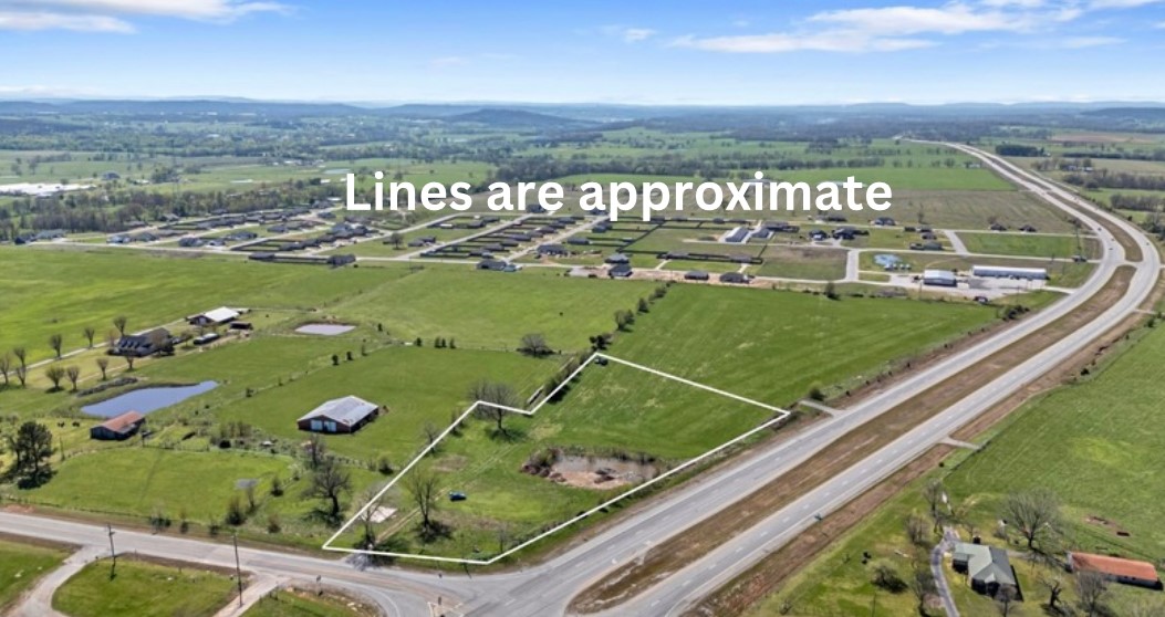 Prime Location is key! This 3 acre parcel in Hindsville sits at major 412 intersection of growing community. Perfect place for commerical development.