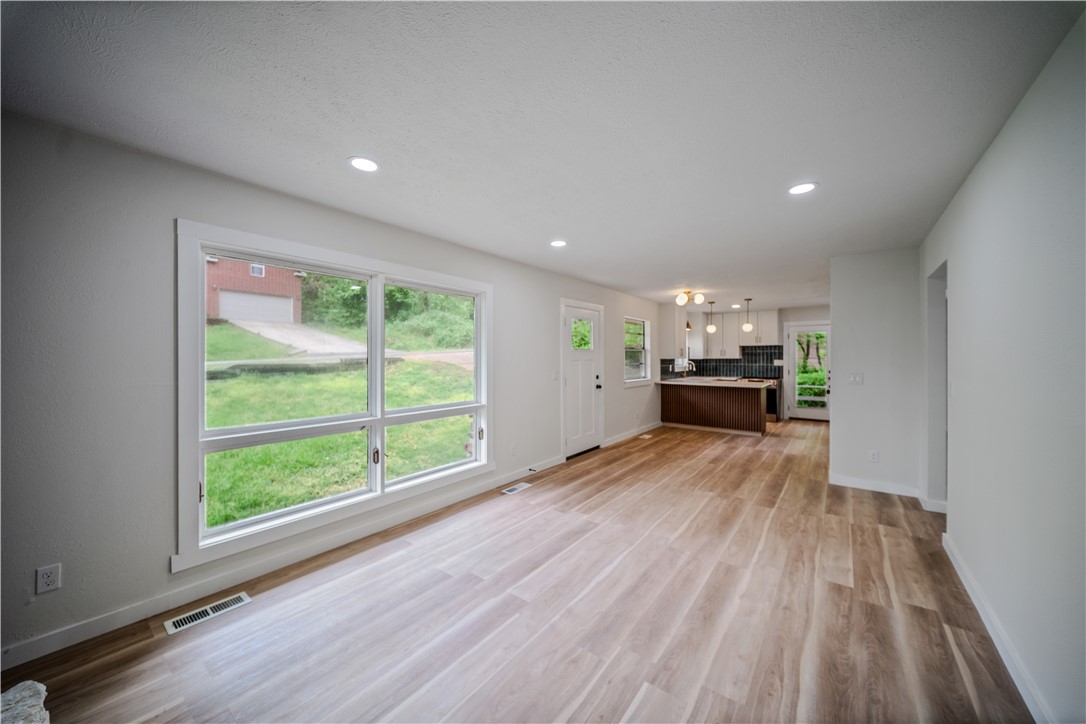 Dorset Sub Bvv - Residential