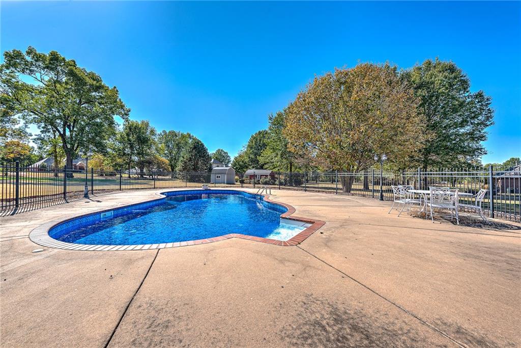 Richards Glen Ph 2 Little Flock - Residential