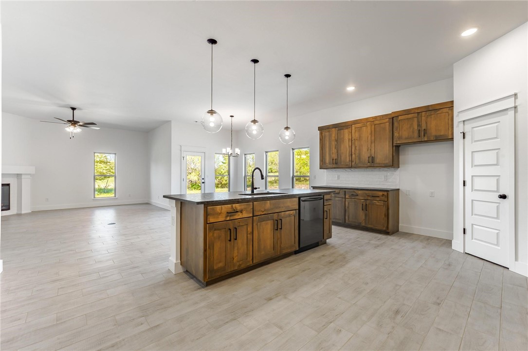 Hillcrest - Residential