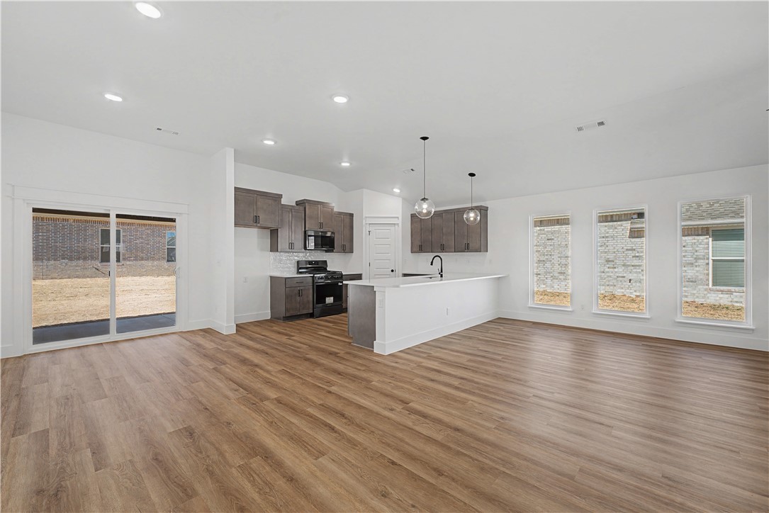 Woodcrest Walk - Residential