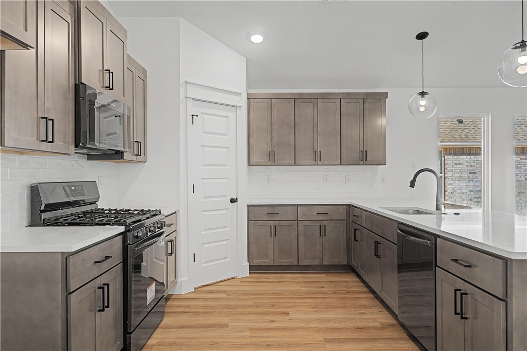 Woodcrest Walk - Residential