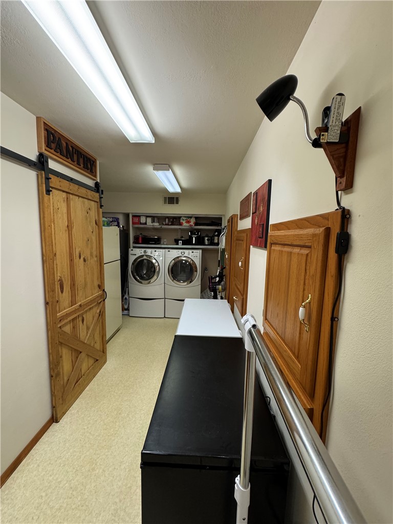 Jenkins Lakefront Pines - Residential