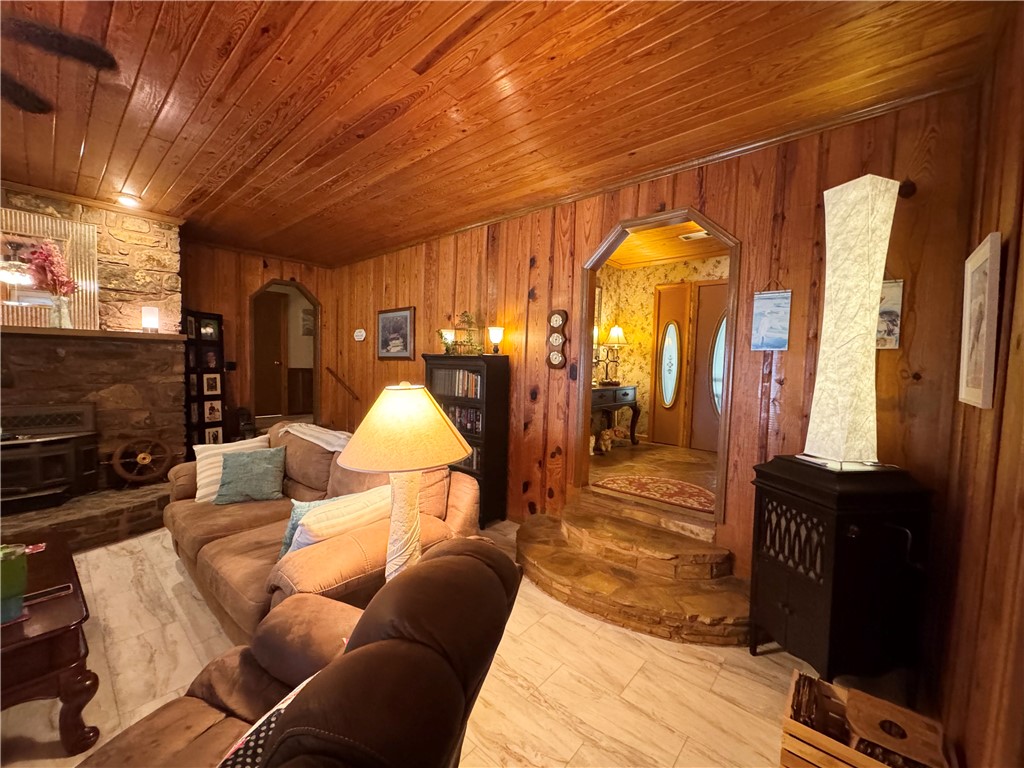 Jenkins Lakefront Pines - Residential