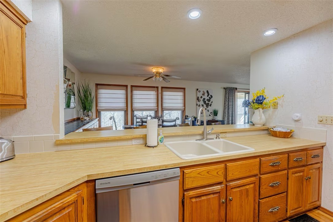 Brompton Courts Bvv - Residential