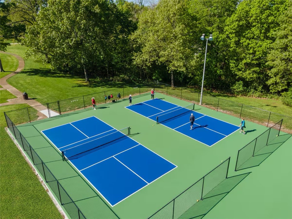 Brompton Courts Bvv - Residential