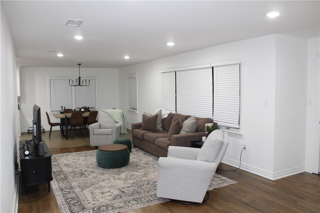 ORIGINAL TOWN OF BENTON - Residential