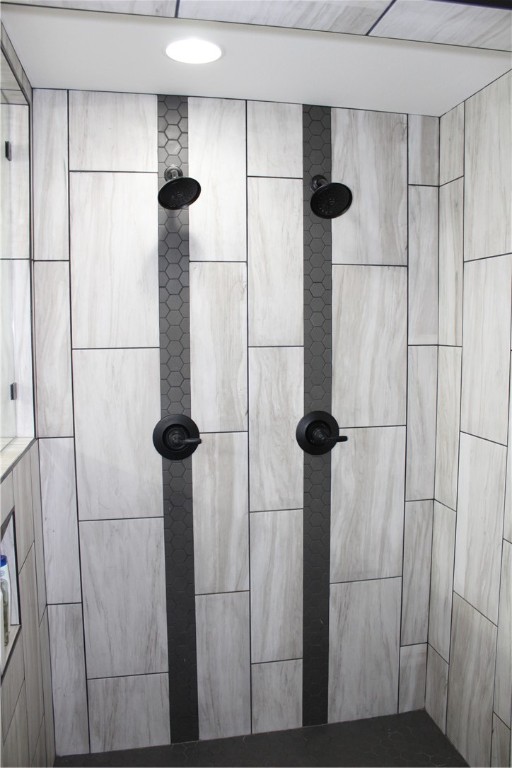 ORIGINAL TOWN OF BENTON - Residential