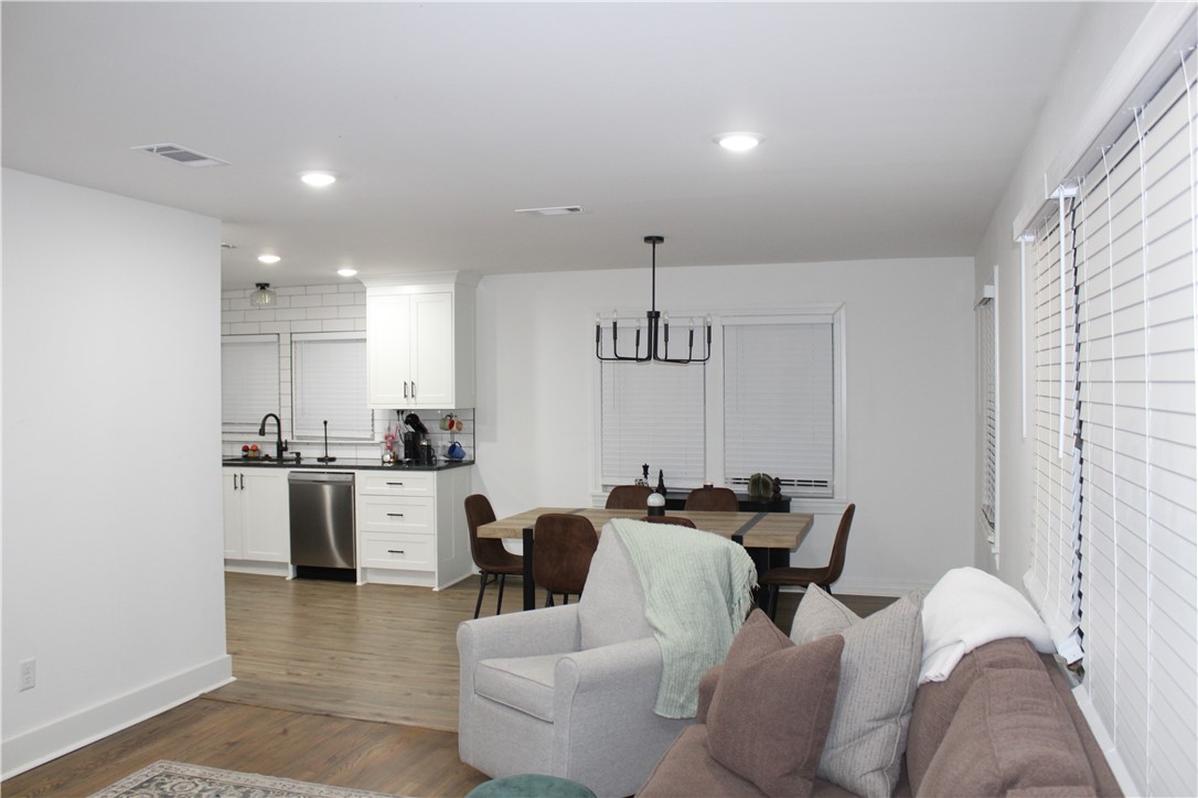 ORIGINAL TOWN OF BENTON - Residential