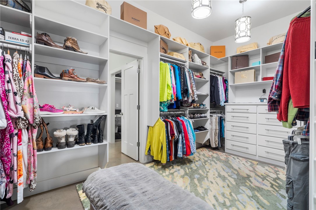 Oak Tree Centerton - Residential