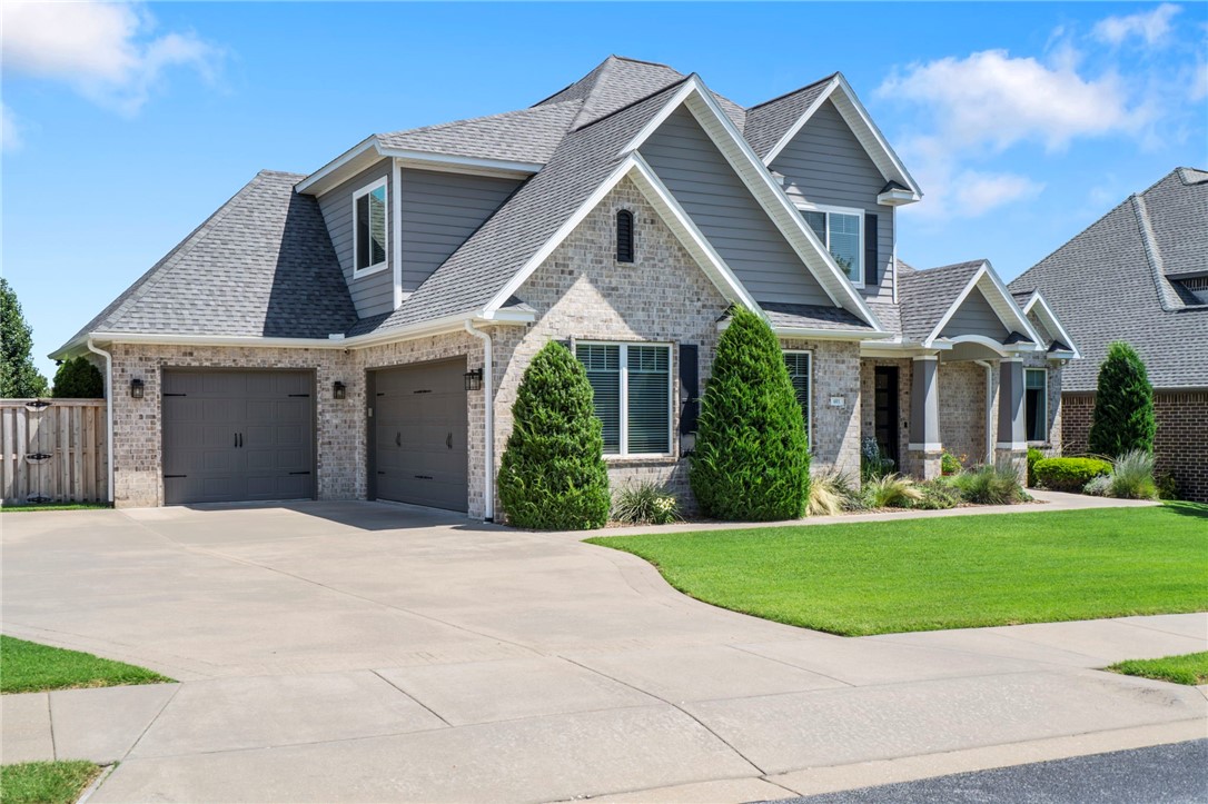 Oak Tree Centerton - Residential