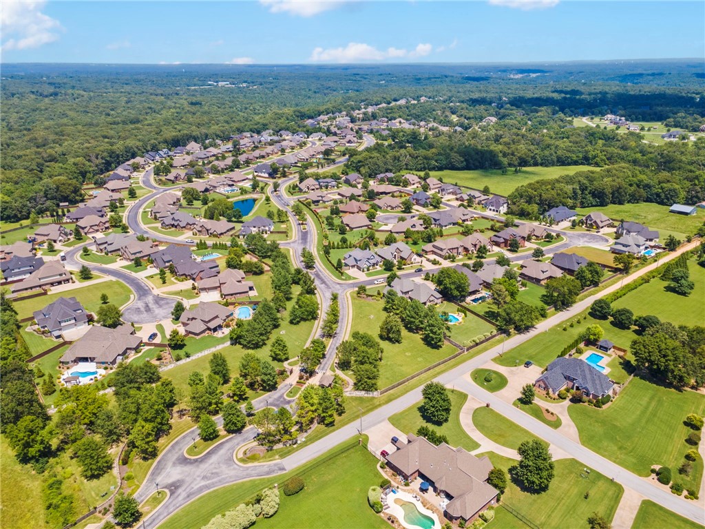 Oak Tree Centerton - Residential
