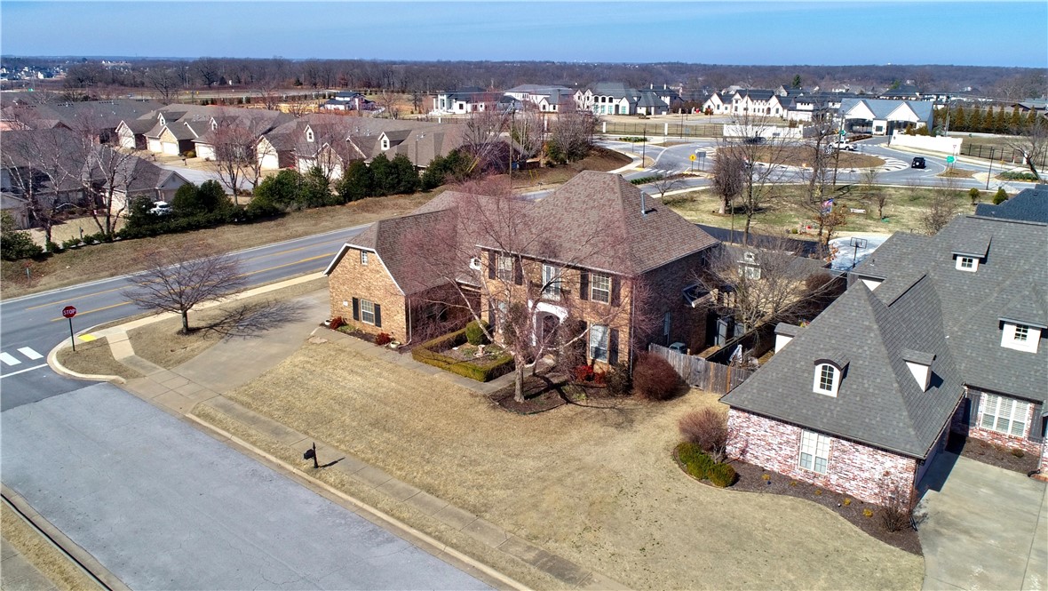 Pinnacle Gardens Sub Rogers - Residential