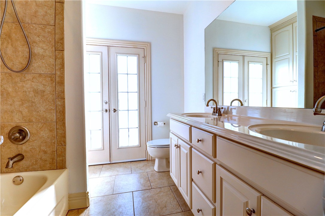 Pinnacle Gardens Sub Rogers - Residential