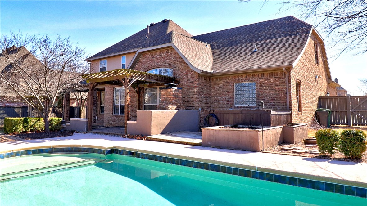 Pinnacle Gardens Sub Rogers - Residential
