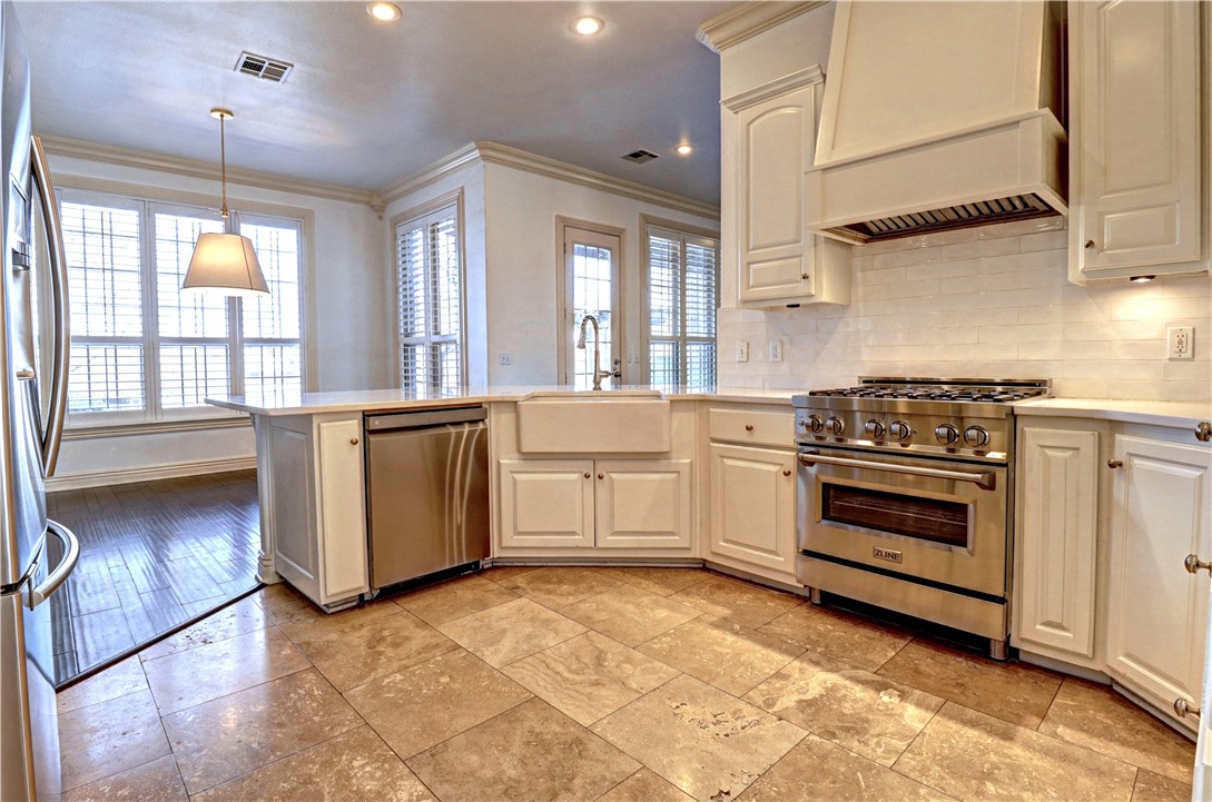 Pinnacle Gardens Sub Rogers - Residential