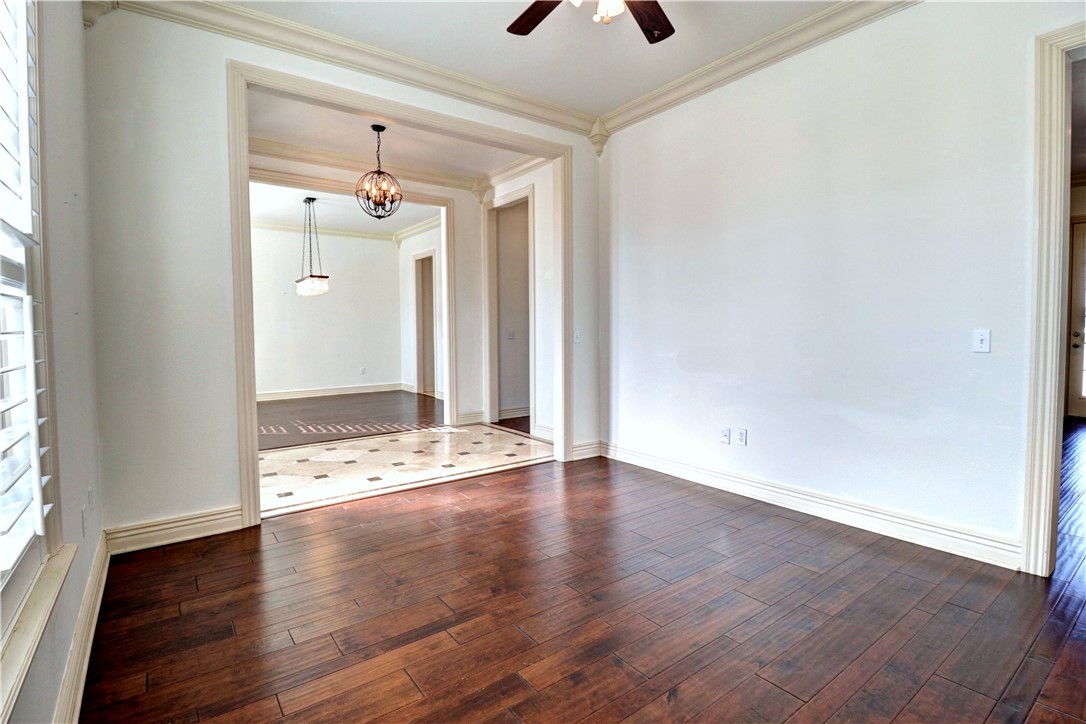 Pinnacle Gardens Sub Rogers - Residential