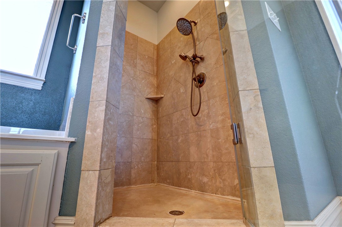 Pinnacle Gardens Sub Rogers - Residential