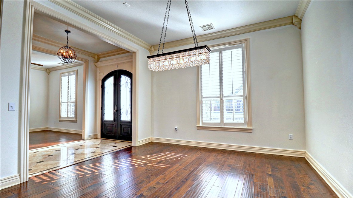 Pinnacle Gardens Sub Rogers - Residential
