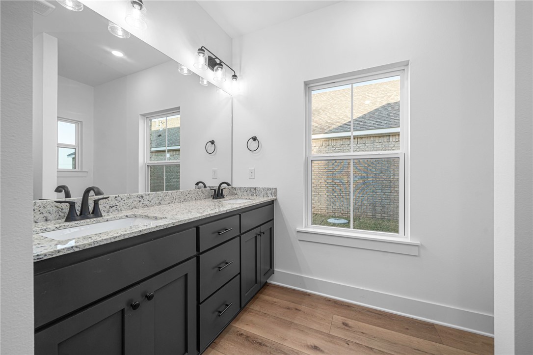 Wells Lake Cottages at Chaffee Cottages - Residential